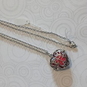 Filigree Heart Essential Oil - Perfume Necklace - Silver Heart Necklace